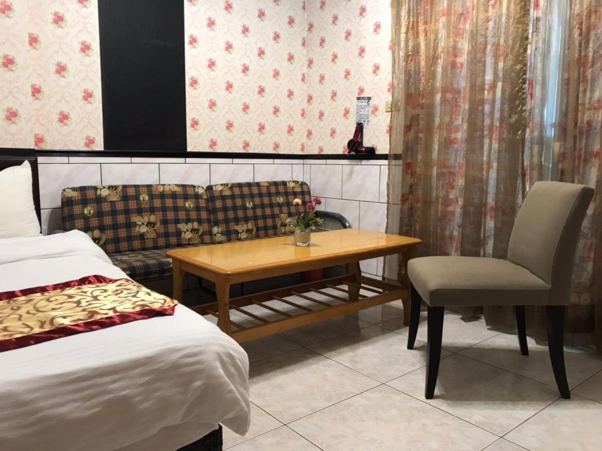 Tainan Suite 1 Extérieur photo